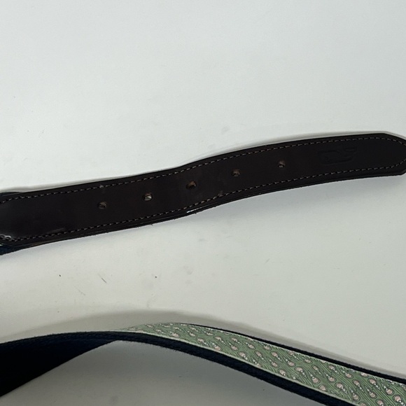 Vineyard Vines Belt Size 42 Lacrosse All Over Print Leather Tab Belt Preppy - Picture 8 of 12
